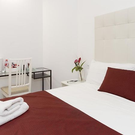 Hotel Brustar Sagrada Familia Barcelona Zewnętrze zdjęcie