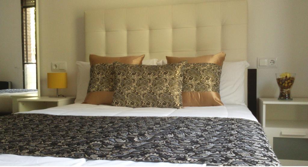 Hotel Brustar Sagrada Familia Barcelona Pokój zdjęcie