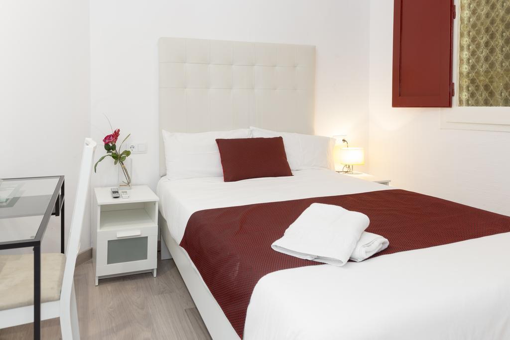 Hotel Brustar Sagrada Familia Barcelona Zewnętrze zdjęcie